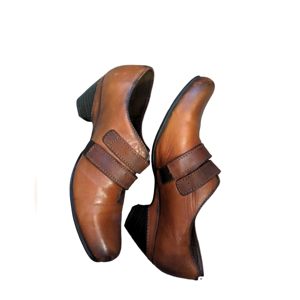 Taos Shoes